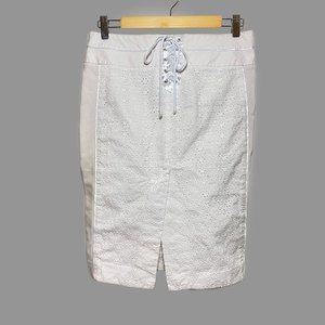Bebe White Eyelet Embroidered Pencil Skirt  Size 4